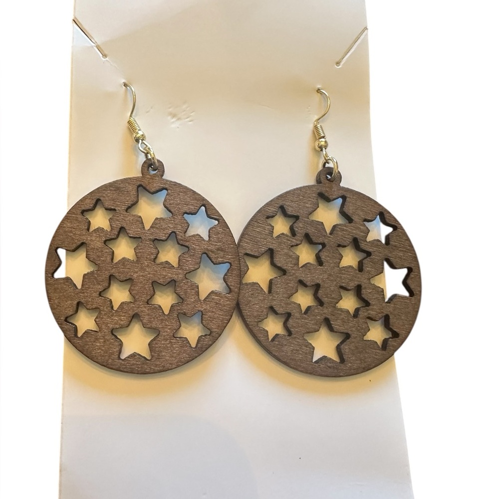 Cut Wooden Disk Star Drop Earrings